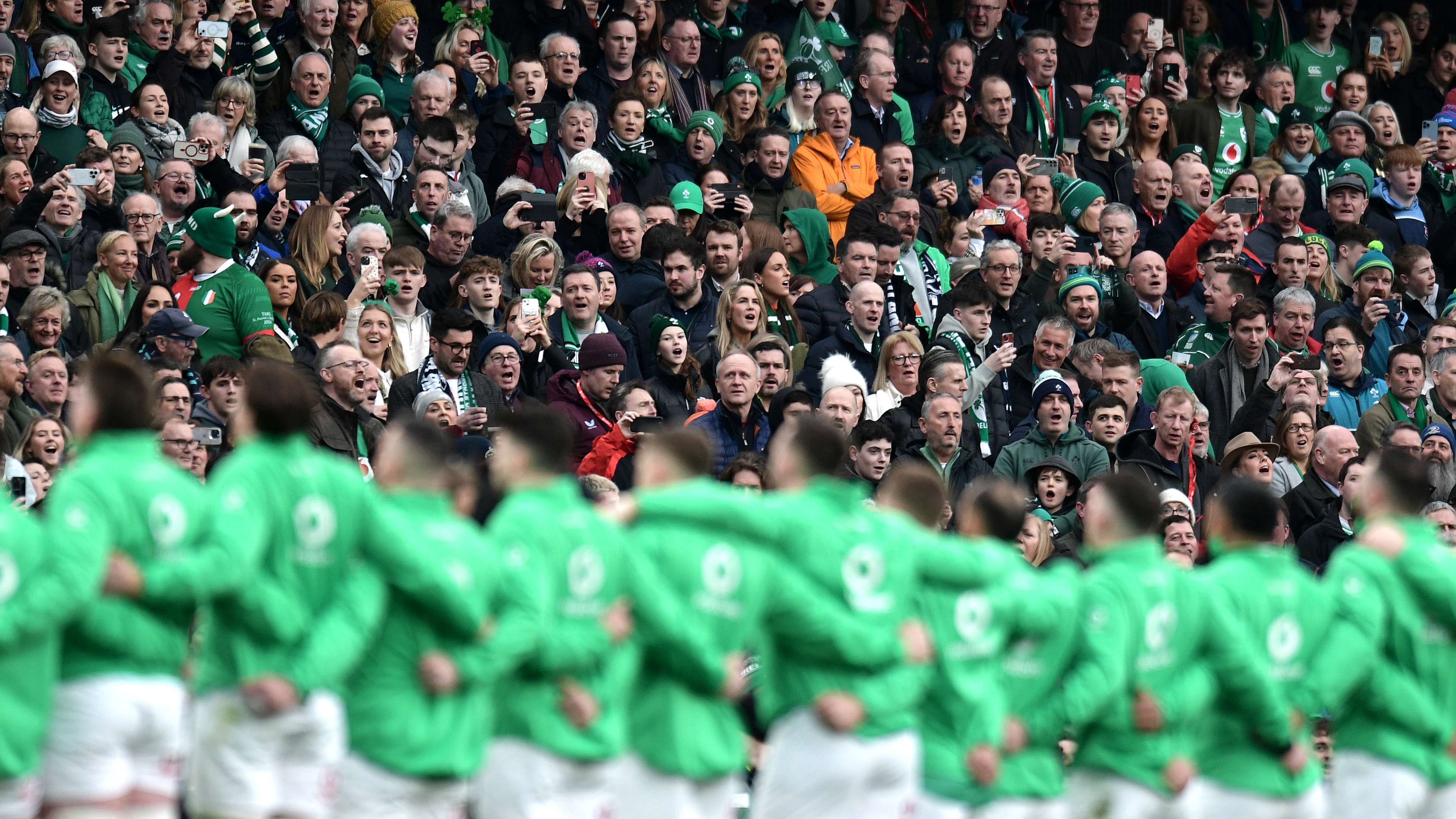 些精神融入 些精神融入